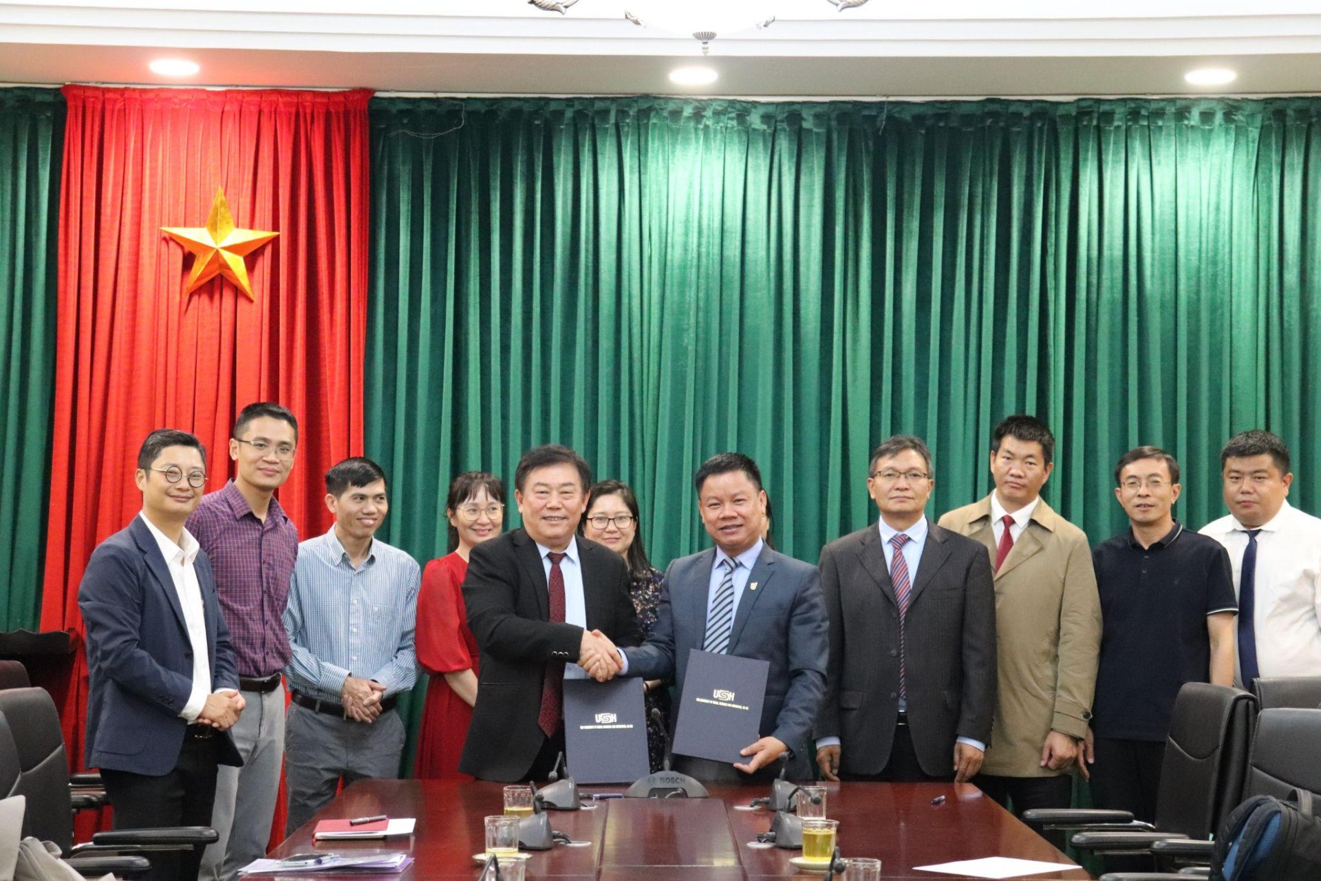 Lễ ký kết văn bản hợp tác giữa trường ĐH KHXH&NV và trường ĐH Nông Nghiệp Vân Nam, Trung Quốc